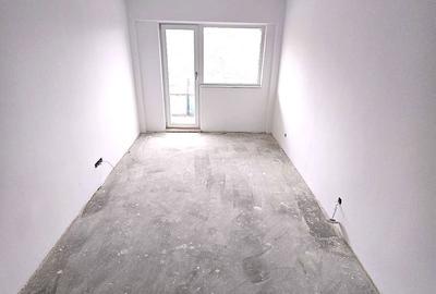 Apartament cu 4 camere în Micro 16 - 4