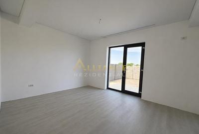 Casă cu 4 camere cu Teren 300 Mp în Berceni - 2