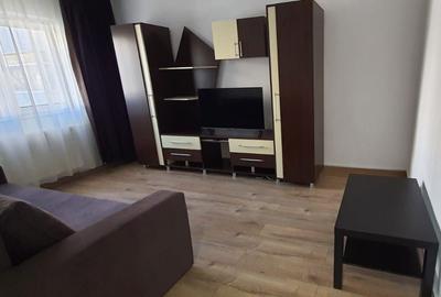 Garsonieră decomandată în 9 Mai - 8