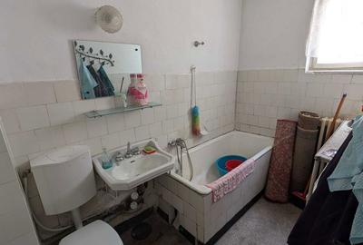 Apartament cu 2 camere semidecomandat în Traian - 13