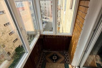 Apartament cu 3 camere decomandat, mobilat în Complex Studențesc - 21