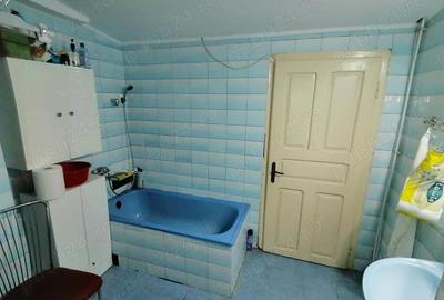 Apartament cu 2 camere decomandat în Central - 2