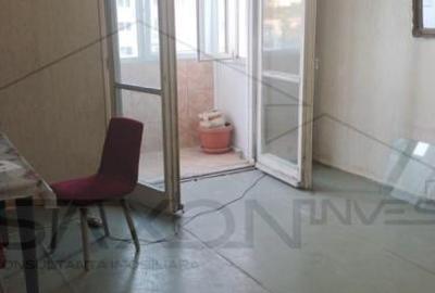 Metrou Titan apartament cu 3 camere - 6