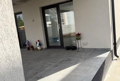 Casă cu 4 camere cu Teren 450 Mp în Olteni - 3