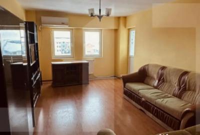 Apartament cu 4 camere decomandat în Alfa - 1