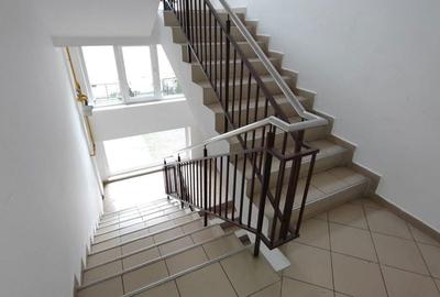 Apartament 2 camere, 56 mp, etaj 1/4,  garaj, zona centrala Apartament 2 camere, 56 mp, etaj 1/4,  garaj, zona centrala - 14