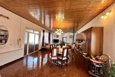 Imobil pretabil spatiu comercial D+P+1E+Pod suprafata utila 440 mp - 1