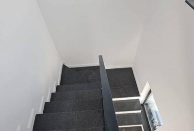 CASA INDIVIDUALA .4 CAMERE, 480 MP TEREN,  1km de Family Market Miroslava - 4