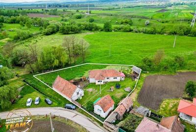Casă individuală cu 3 camere în Exterior Est