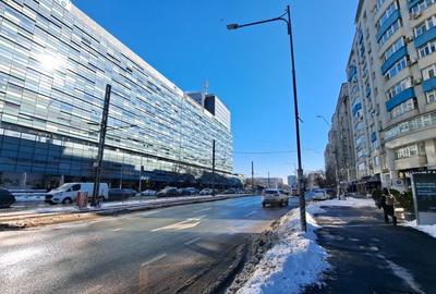 In curand la vanzare! 2 camere P.ta Victoriei et. 1 - 4