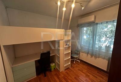 Apartament 3 Camere , Decomandat , Podul Giurgiului - 5