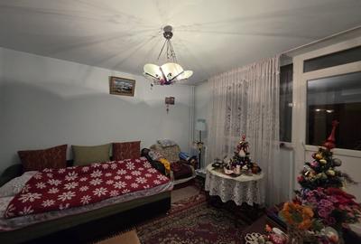 Apartament cu 3 camere decomandat, mobilat în Titan - 5