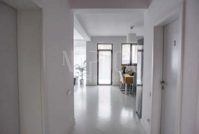 Duplex cu 4 camere cu Canalizare în Florești - 2