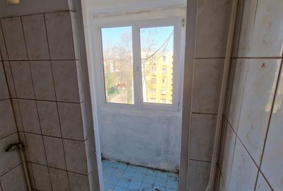 Apartament cu 2 camere semidecomandat în Eroii Revoluției - 6