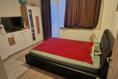 Apartament cu 4 camere decomandat în Central - 2