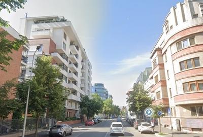Penthouse cu 5 camere semidecomandat în Centrul Istoric