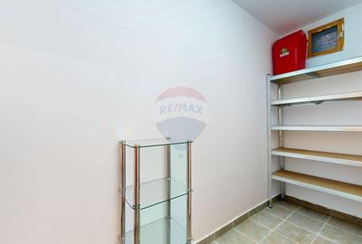 Casă individuală cu 10 camere cu Teren 710 Mp în Central - 14