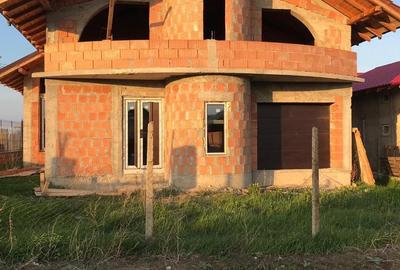 Casă cu 4 camere în Central - 5