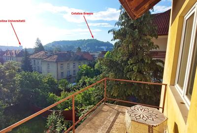 Casă cu 6 camere cu Canalizare în Centrul Istoric - 3