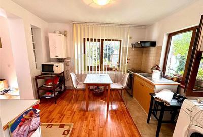 Vanzare casa 3 camere-Ploiesti, ultracentral - 9