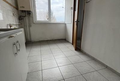 Apartament cu 3 camere în Central - 1
