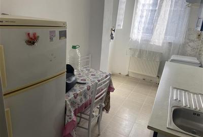 Garsonieră decomandată, mobilată în Sud - 11