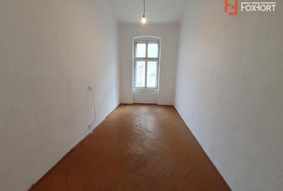 COMISION 0% Apartament cu 4 camere decomandat, la curte comuna - zona Fabric - 9