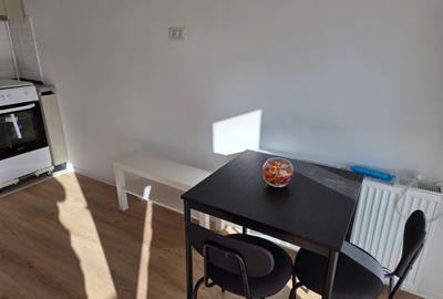 Garsoniera utilata,mobilata ,totul nou ,prima inchiriere ,str Oituz nr 71 - 16