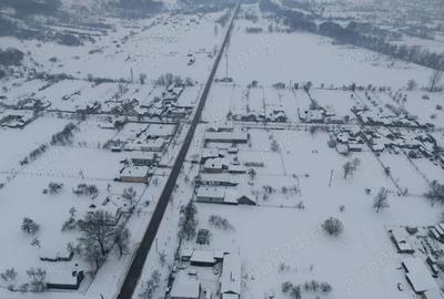 Teren de 3036 mp, în Petriș - 9