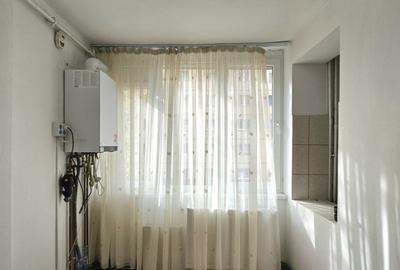 Garsoniera Etaj 1 - 500 M Lacul Noua - 5