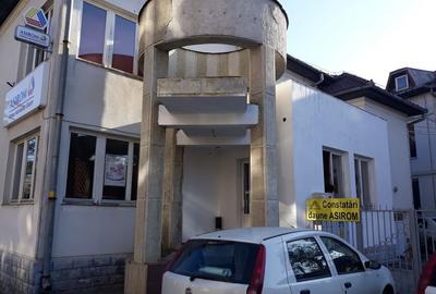 Spațiu comercial, de 880 mp, în Central - 2