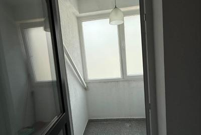 Mutare imediata - Garsoniera mobilata si utilata - Comision 0 % - Militari - 11