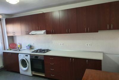 Apartament cu 3 camere decomandat în Exterior Vest - 11