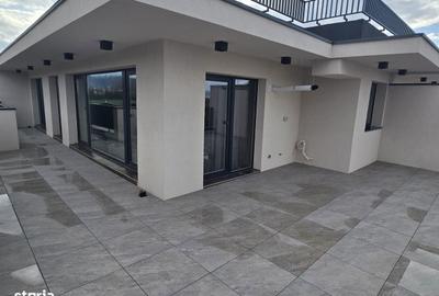 Apartament cu 3 camere în Central - 2