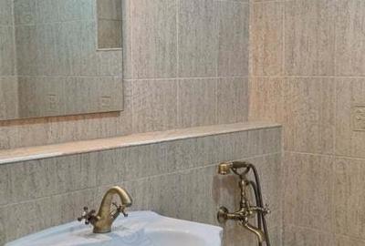 Propietar inchiriez apartament cu doua camere pe b-dul Chi?inau Propietar inchiriez apartament cu doua camere pe b-dul Chi?inau - 8