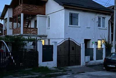 Casa de vanzare in Campulung Muscel - 1