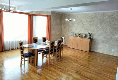 Casa de vanzare - 3