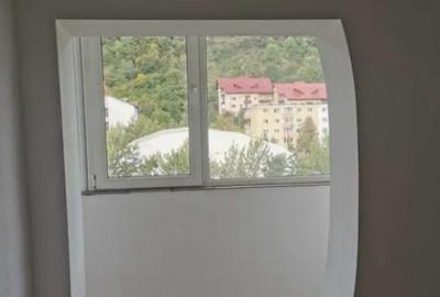 Apartament cu 2 camere decomandat în Răcădău - 6