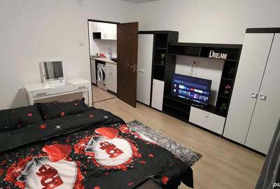 Garsonieră semidecomandată în UTA - 2