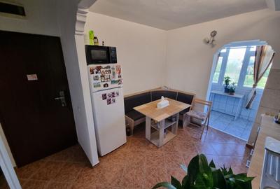 Apartament cu 2 camere semidecomandat, mobilat în Palas - 5