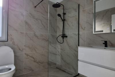 Casă individuală cu 4 camere cu Canalizare în Domnești - 18