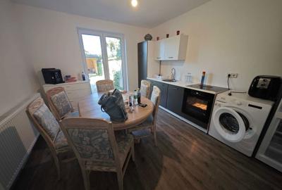 Casă cu 4 camere în Central - 3