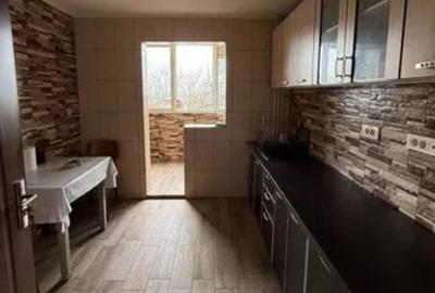 3 camere  mobilat strLuica Berceni Grand Arena - 10