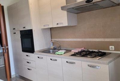 Apartament cu 2 camere decomandat în Central - 2