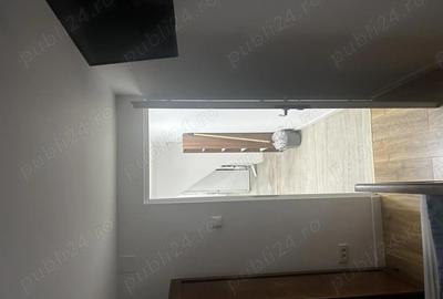 Apartament cu 3 camere decomandat în Central - 3