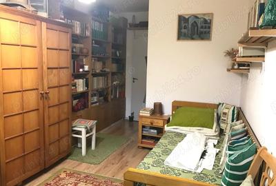 Casă cu 2 camere cu Canalizare în Titan