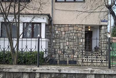 Casă cu Teren 55 Mp în Central - 4