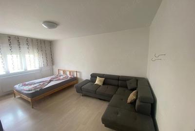 Apartament cu 3 camere decomandat în Rogerius - 2