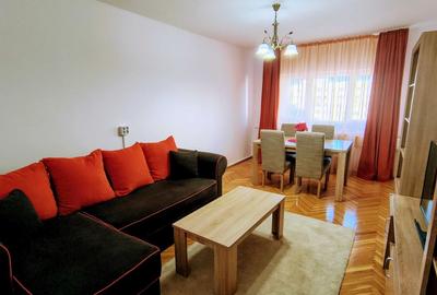Apartament cu 4 camere decomandat, mobilat în 1 Mai - 1