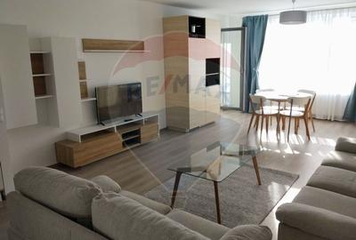 Apartament cu 2 camere semidecomandat, mobilat în Iris